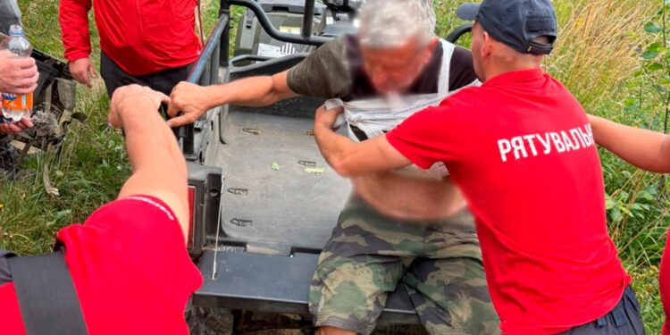 Ужгородець травмувався, впавши з квадроциклу у горах (ФОТО)