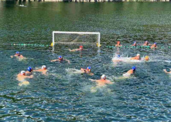 В Ужгороді відбувся ветеранський турнір із водного поло