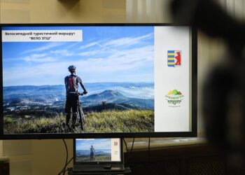Вже цієї неділі на Закарпатті відкриють пілотну частину веломаршруту «Вело ЗТШ» (ФОТО)