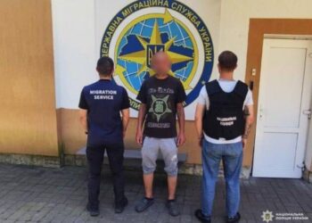 З Рівненської області поліція примусово депортує громадянина РФ