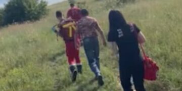 Жінку в стані глибокої коми знайшли в лісі на Закарпатті (ФОТО)