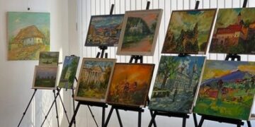 У Мукачеві презентують виставку “Люблю тебе, моя країно”. Свої роботи показали 50 митців — Ужгород