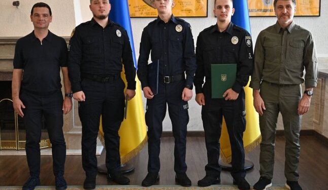 Відзначено поліцейських, які запобігли теракту в школі на Закарпатті — Закарпаття