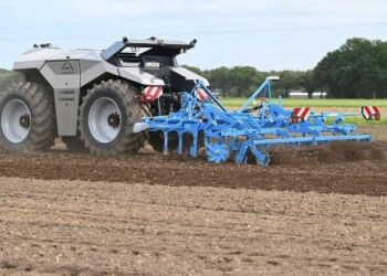 LEMKEN презентував розумний культиватор Karat з системою iQblue smart implement – Техніка
