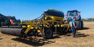 На Вінничині показали дисколаповий культиватор BEDNAR ACTROS RO 4000 R – Техніка