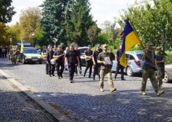 Поховали 39-річного військового, який загинув на Донеччині — Закарпаття