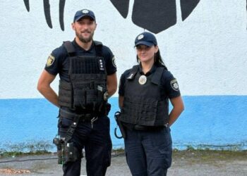 Швидкі дії патрульних врятували життя постраждалому із серйозною травмою — Закарпаття