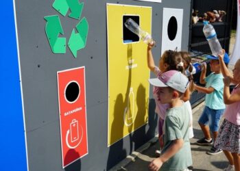 В Ужгороді відкрили ще один екоострівець — Закарпаття