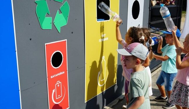 В Ужгороді відкрили ще один екоострівець — Закарпаття