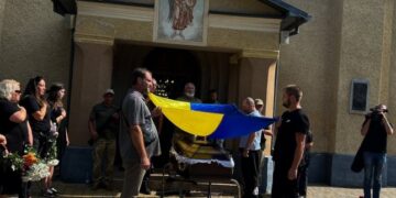 Мукачево провело в останню путь полеглого воїна — Закарпаття