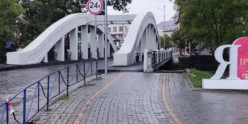 Капітально відремонтовано 100-річний міст в Іршаві — Закарпаття