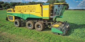 Oxbo представить новий горохозбиральний комбайн GP6300 у 2026 році – Техніка