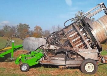 Американець винайшов безперервний прес-підбирач для круглих тюків – Техніка