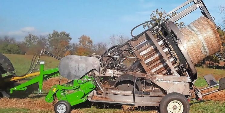 Американець винайшов безперервний прес-підбирач для круглих тюків – Техніка