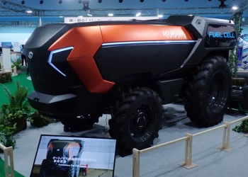 Kubota представила безпілотний трактор на водні – Техніка
