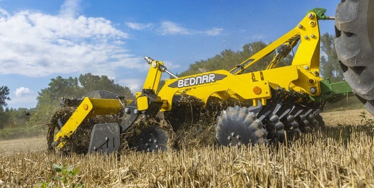 BEDNAR SWIFTERDISC скорочує витрати пального й обробляє 150 га на добу – Техніка