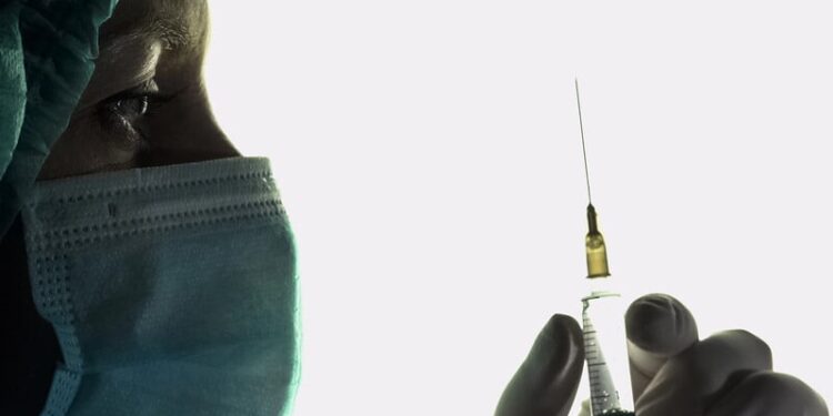 Державне підприємство планує закупівлю ліків з обмеженою конкуренцією, що загрожує бюджету збитками – ЗМІ