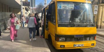Економіка: На автобусному маршруті  № 21 у Львові запровадили 4 додаткові зупинки