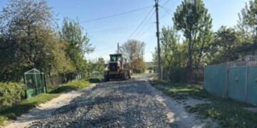 Економіка: Щебенем та асфальтом у Львівській громаді утрамбували більше як 40 ґрунтових доріг. Де ще ремонтуватимуть