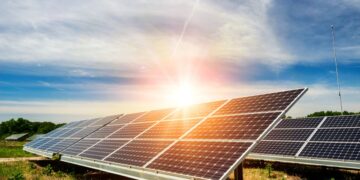 Як сонячні електростанції рятують готельний бізнес в Карпатах