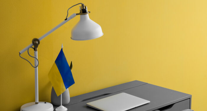 Як українці за кордоном можуть отримати правничу допомогу з питань українського законодавства