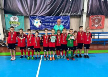 Юні футзалісти з Мукачева вибороли «срібло» на Кубку Ліги U-10 в Івано-Франківську (ФОТО)