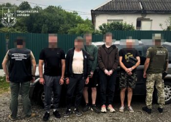 На Берегівщині судитимуть чоловіка за переправлення ухилянтів до Румунії