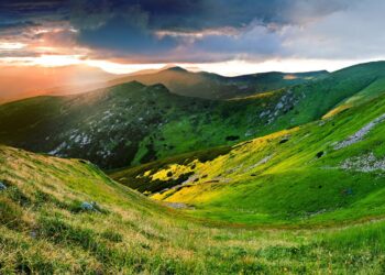 На Драгобраті заблукали дві туристки