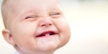 “Ненароджені діти – під арештом”. Суддя із Дніпра порівняв ембріони з майном і передав родичам