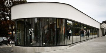 Незаконна забудова на площі Петефі в Ужгороді стане предметом судового розгляду –