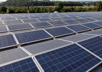 Переваги та недоліки сонячних електростанцій в Україні