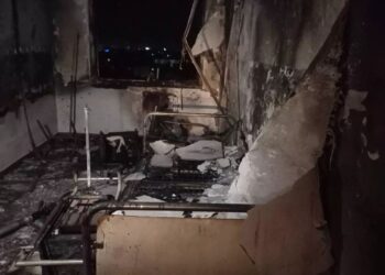 Під час пожежі в Ужгородській лікарні загинув пацієнт (ФОТО)