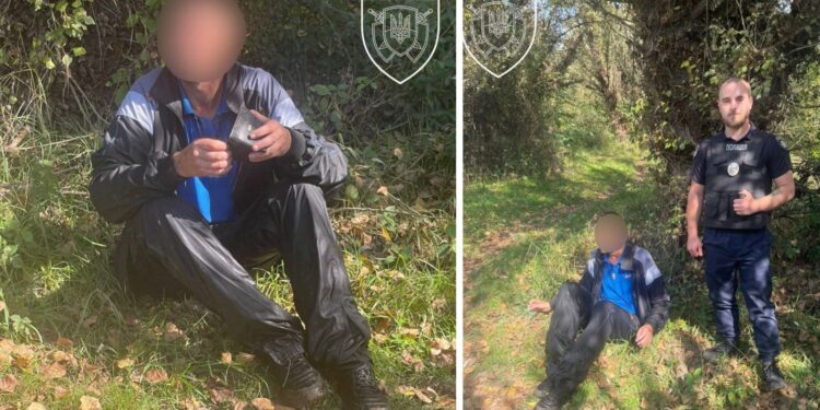 Поліцейський у Хусті врятував чоловіка, який впав у річку (ФОТО)