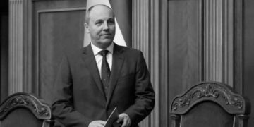 Правоохоронці розслідують обставини резонансного вбивства Андрія Парубія у Львові (ФОТО)