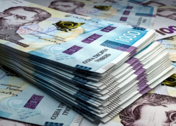 Школи та заклади культури Мукачева зібрали майже 4,7 млн грн для ЗСУ (ФОТО)