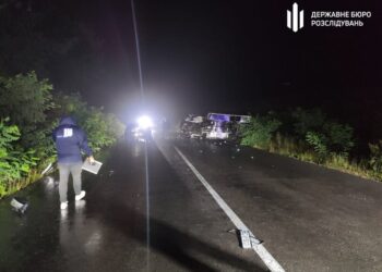 Швидкість 200 км/год і спроба зам’яти на місці. ЗМІ повідомили деталі ДТП із детективом НАБУ