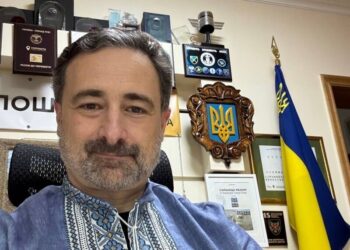 Смілянський у соцмережі назвав співрозмовника “довбнем” і “мудаком”