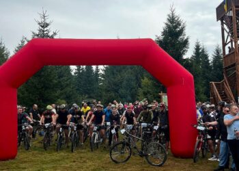 У Карпатах відкрили перші 55 км міжнародного веломаршруту (ФОТО)