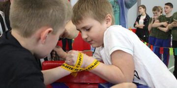 У Мукачеві проведуть чемпіонат району з армрестлінгу