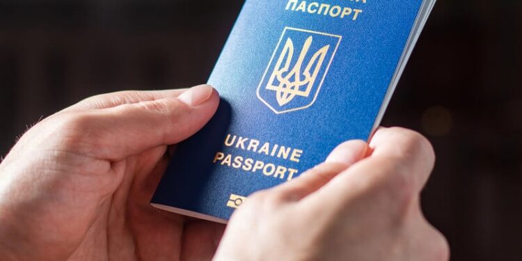 У Полтавській області чоловік змінив по батькові й став Людмиловичем – Мін’юст