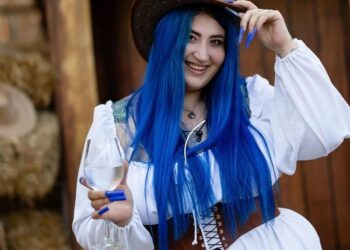 Українську Instagram-блогерку Русалочку XL оштрафували майже на 5 млн грн. За що?