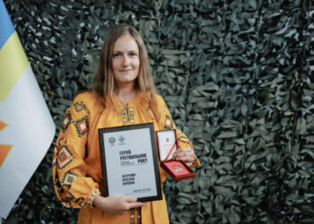 Ужгородку Крістіну Петрулич нагородили званням “Герой – рятувальник року”