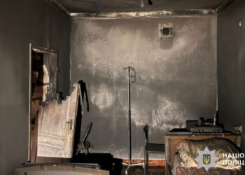 В Ужгороді поліція розслідує пожежу в міській лікарні, де загинув пацієнт (ФОТО)