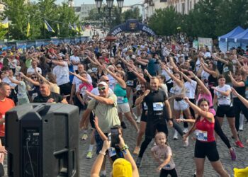 В Ужгороді відбувся забіг «Шаную Воїнів, біжу за Героїв України» (ФОТО)