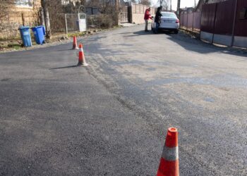 В Ужгороді заборонили «дорожні конуси» на загальних територіях –