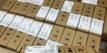 Закарпатець намагався провезти Wi-Fi роутери на пів мільйона без декларування