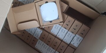 Закарпатець віз із-за кордону роутери на пів мільйона без декларування (ФОТО)