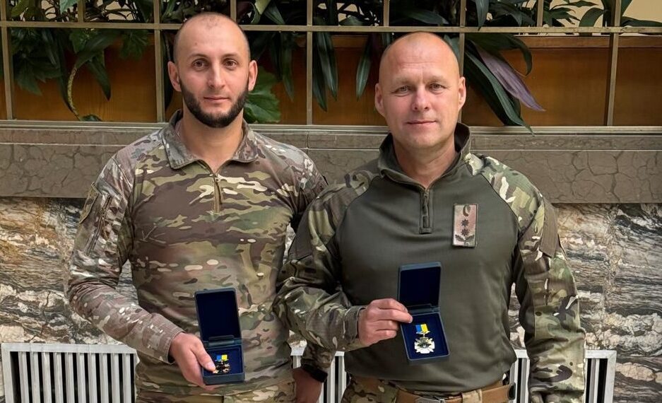 Закарпатських поліцейських нагородили відзнаками «Честь і доблесть Закарпаття» (ФОТО)