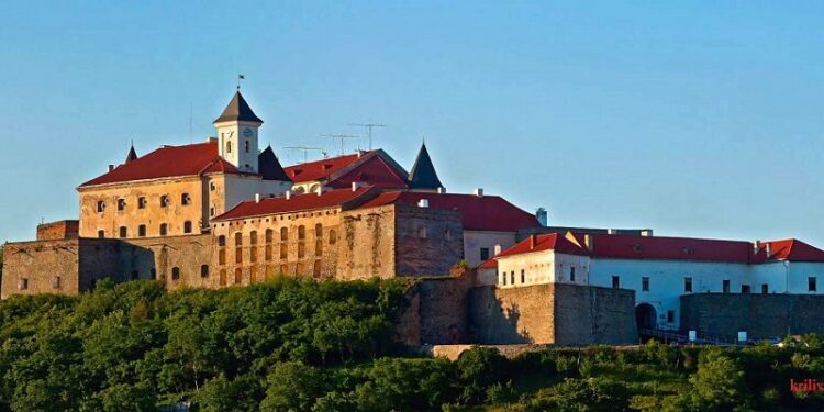 Замок «Паланок» у Мукачеві запрошує на День відкритих дверей