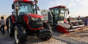 У Казахстані почали будувати збиральний завод китайської сільгосптехніки – Техніка